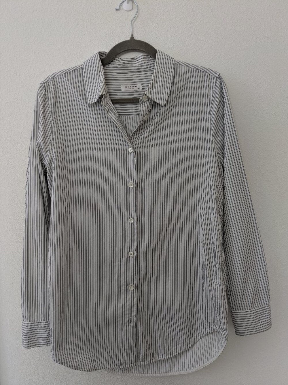 Women's Equipment size M cotton button-up shirt
